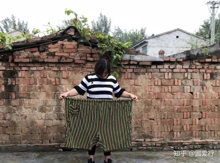 “安徽女”为爱减肥240斤却遭抛弃，未来路在何方-女孩为爱疯狂减肥