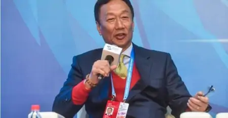 导航是如何知道红灯要变绿的？看似高大上的科技，其实原理很简单-车载导航怎么看红绿灯