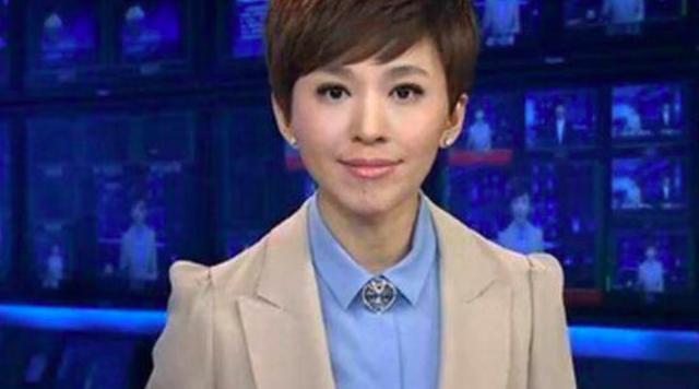 42岁央视主持人欧阳夏丹近照，妆容变化大网友直呼认不出-央视女主持人欧阳夏丹去哪了?
