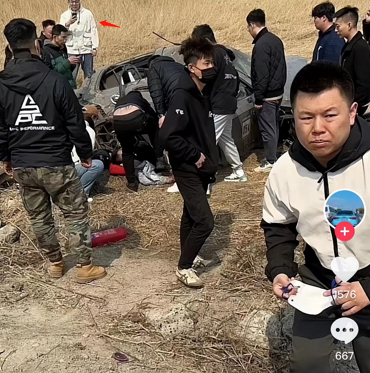 “张雷事件”知情人发声：轮胎脱圈导致失控，侥幸心理不用降速伞-x11 张雷