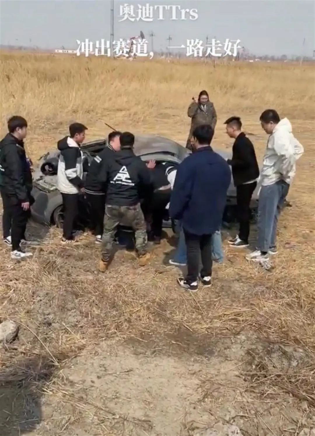 90后网红车祸去世：车速近300码，刹车印长达100多米！被曝身家过亿-网红车祸视频真实