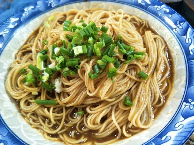 明日夏至，4道美食记得吃，清凉降温，家里人人都需要-美食大全的英语