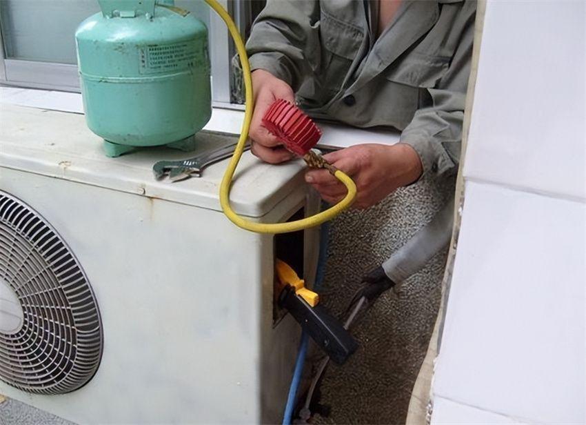 空调不制冷是缺氟？好心师傅提醒才知道，原来这4个地方才是元凶-空调不制冷缺氟吗