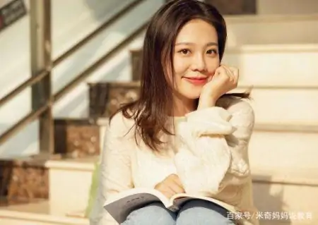 文科生“最适合”报考的8所大学，只要考上前途无量，比理科生强-文科生适合哪个大学考研