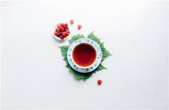 生普洱、熟普洱，到底有什么区别？最应该喝哪种？大多数人没喝对（普洱生茶和熟茶哪个好）