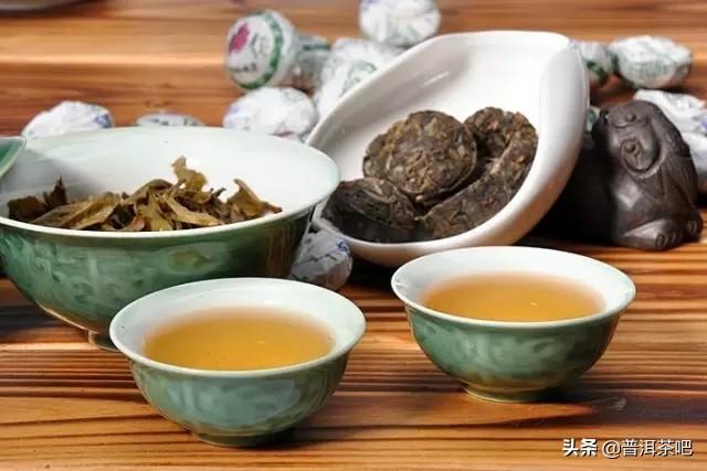 普洱生茶与熟茶之辨（普洱生茶和熟茶的区别是什么?弄懂这4点就够了......）
