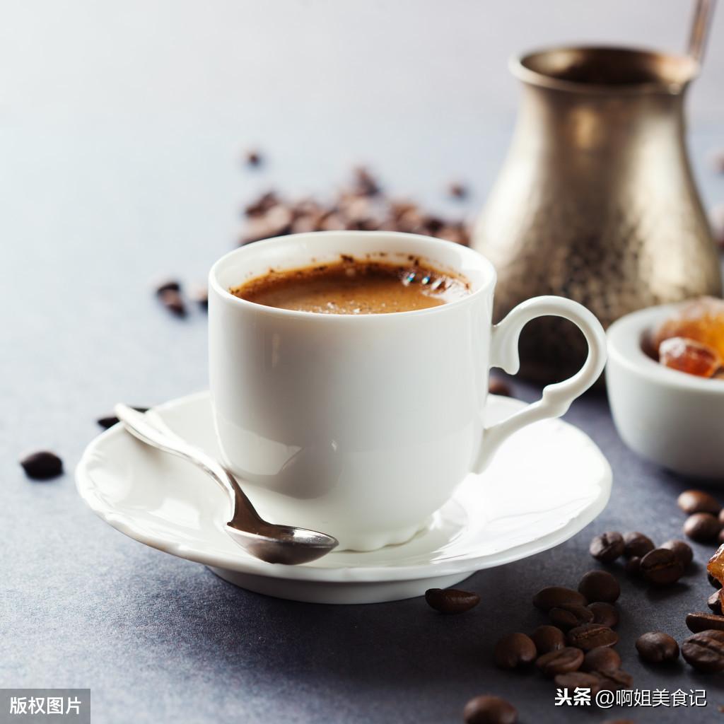 想喝奶茶不用出去买，教你在家做，简单快捷，干净卫生（奶茶在家制作方法）