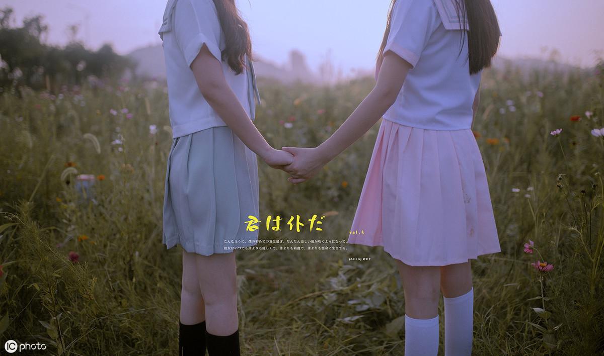 看了ins上10000+人像摄影，我帮你精选了这些闺蜜照，快来抱走-闺蜜照图片4人