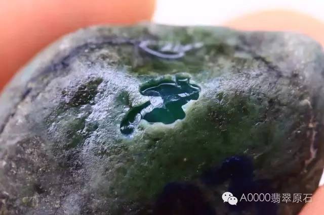 翡翠原石五大特征详解-各种翡翠原石图片大全