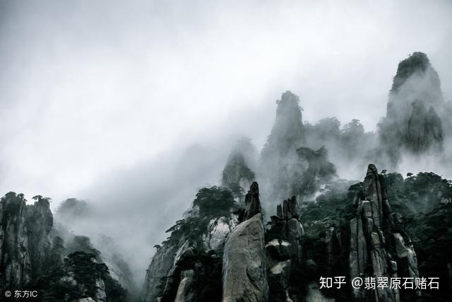 最全15种翡翠原石皮壳知识，翡翠原石图片文字释全！-翡翠原石的皮色种类