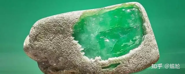 翡翠原石”一般出现在什么地方，在哪里可以捡到翡翠原石？-翡翠原石出在哪里