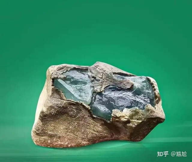翡翠原石”一般出现在什么地方，在哪里可以捡到翡翠原石？-翡翠原石出在哪里