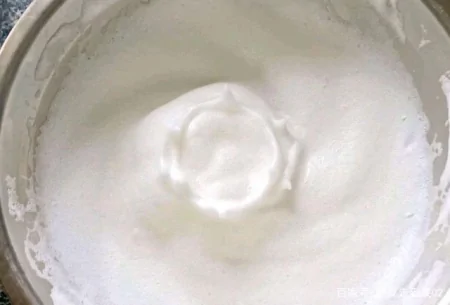 酸奶蒸糕的家常做法，营养美味，入口即成（酸奶蒸蛋糕怎么蒸）