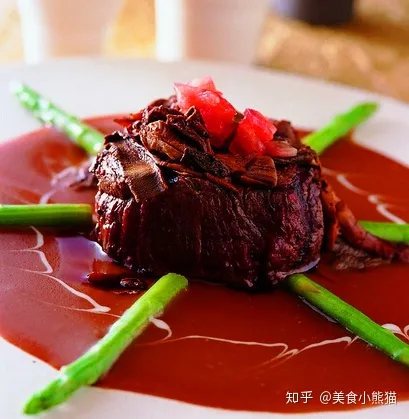 大厨教你正宗扣肉做法，肥而不腻，看得直流口水，在家就能自己做（扣肉最简单快的家常做法大全图片）