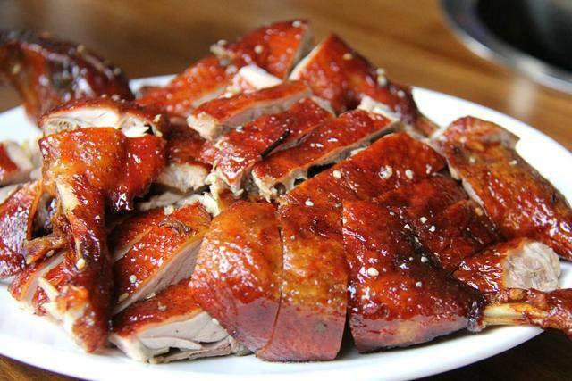 正宗嘉州美食是怎么做的？四川乐山钵钵鸡、麻辣烫、甜皮鸭、跷脚牛肉有了制作考核规范（嘉州美食节）