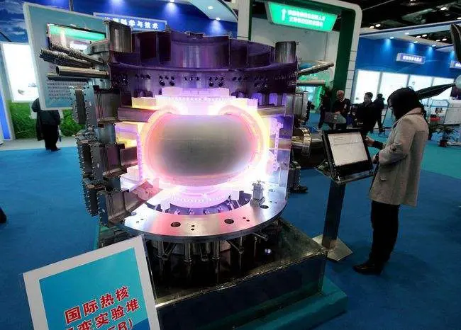 合肥“人造太阳”7000万℃运行超千秒创新纪录，更大的一台建造中（合肥的人造太阳能参观么）