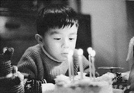 被退学的贵公子蔡康永：力保小S主持《康熙》，曾一句话逼哭成龙-蔡康永写给小s宝宝的书