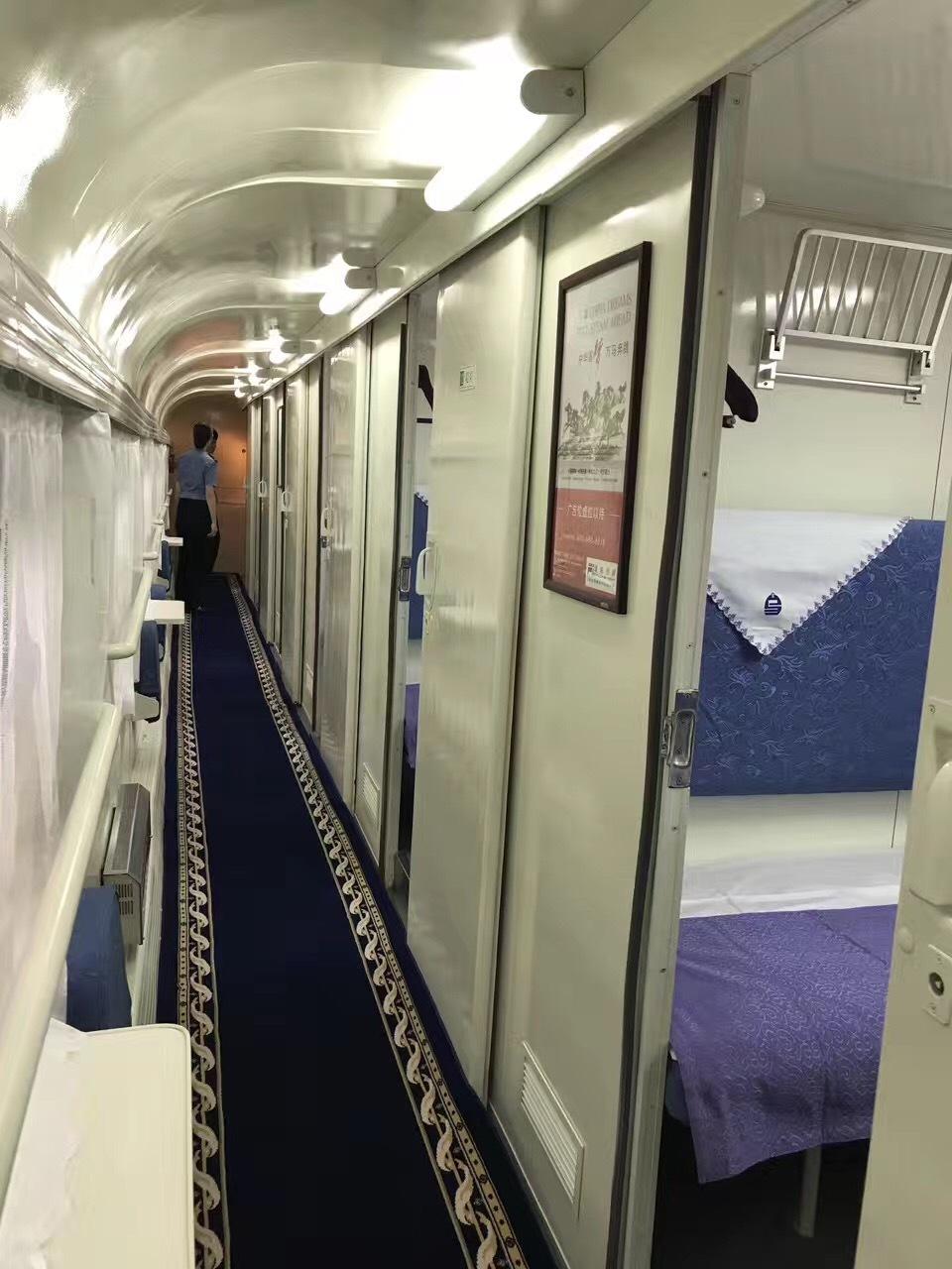 环游北疆旅游专列7月29首发，双层四人包厢9日游，每人仅4380元