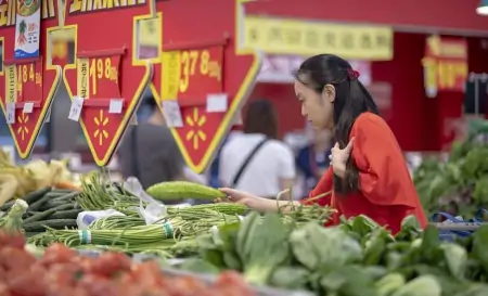 一个家庭有房有车无贷款，银行有30万存款，在国内算什么水平？-有车有房有三十万存款