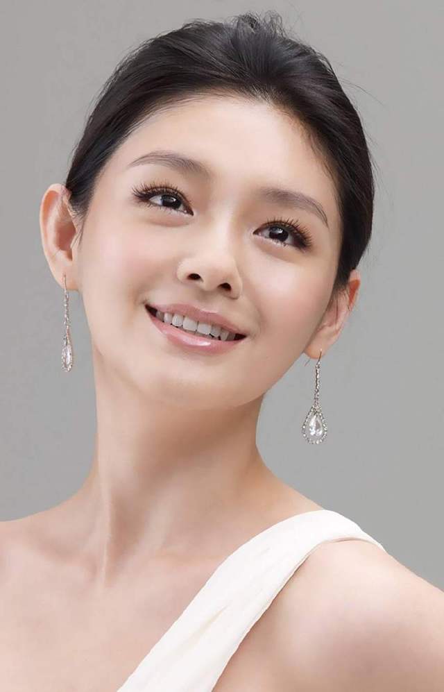 汪小菲曝老婆一个月瘦20斤，大S公开减肥菜单，教你穿回XS码-汪小菲和大s的现状