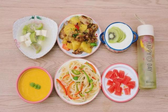 老婆生孩子后，他伺候月子下厨30天，食谱曝光馋哭了……-给产妇做月子餐