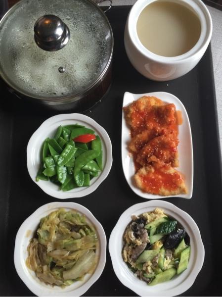 来记录下一位妈妈的月子餐，28天不重样，看得我都想生二胎了！-经典月子餐30天食谱!非常实用!