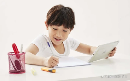 放暑假了，要不是让孩子多多参加培训班-暑假让孩子上辅导班好不好