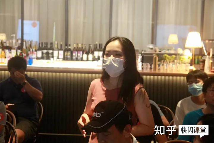 经历了 300 多次「双向奔赴」，我们终于明白的事-双向奔赴的文案句子