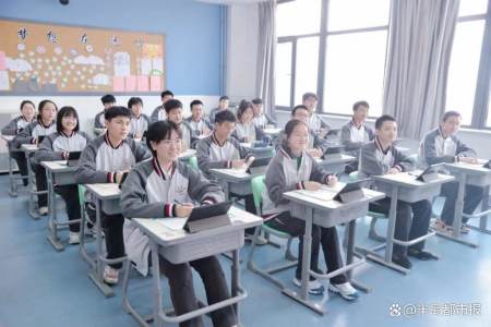 我搭好成长舞台，你搏出璀璨未来！青岛为明学校让每个孩子都成功-青岛为明学校校风好不好