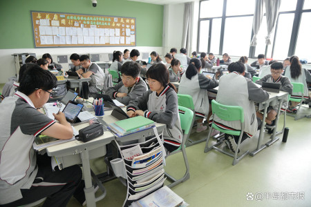 我搭好成长舞台，你搏出璀璨未来！青岛为明学校让每个孩子都成功-青岛为明学校校风好不好