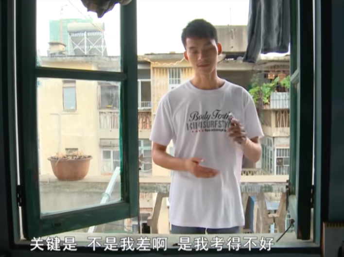 "高考钉子户"唐尚珺！复读14年只为上清华，35岁的他成功上岸？-唐尚珺的高考成绩怎么样
