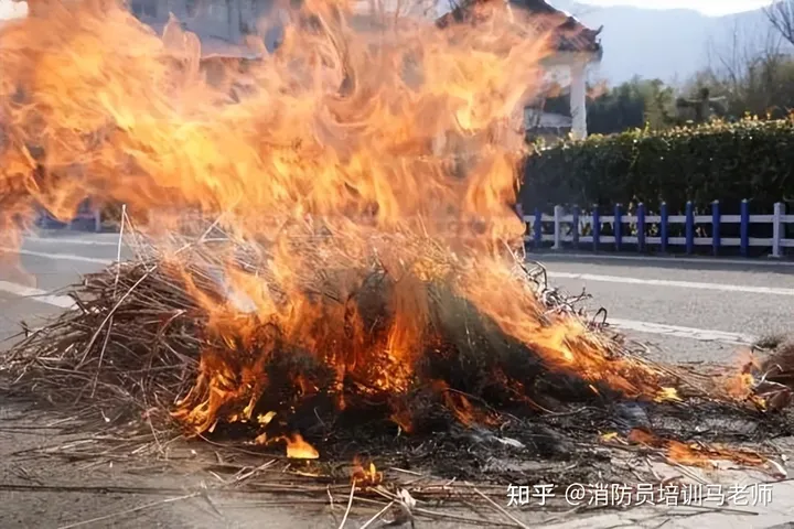 小小烟头莫乱扔，又一个因为烟头引发的悲剧，触目惊心-因小失大,一个小小烟头,毁了一个家