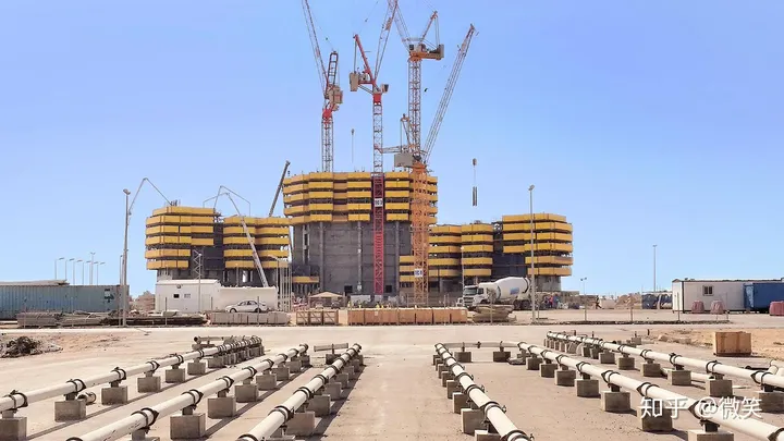 耗资近1500亿新建城区，如今无人他方，近百亿高楼也成烂尾工程！-中国在建高楼排名前十