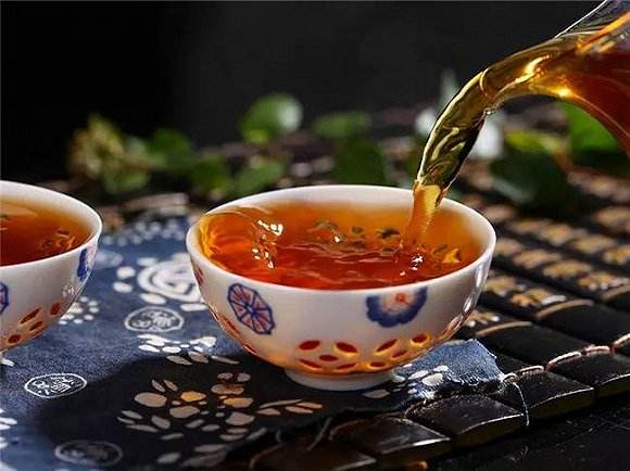普洱生茶和熟茶的区别-普洱生茶和熟茶的区别是什么?弄懂这4点就够了......