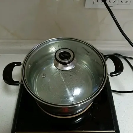 烧仙草绿茶奶茶的家常做法，简单快捷又好吃-烧仙草绿茶奶茶的家常做法,简单快捷又好吃视频