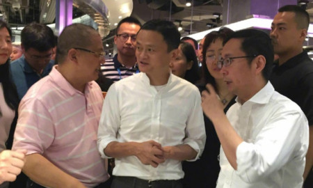 张勇卸任马云回归，召开非公开会议，阿里“回归淘宝”，什么信号（张勇和阿里巴巴）