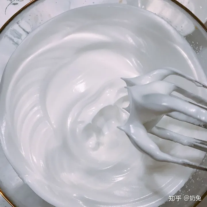 零基础家庭戚风蛋糕教程-家庭戚风蛋糕的做法视频教程