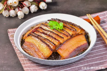 梅菜扣肉有趣的来源以及简单做法-腊肉梅菜扣肉的制作方法窍门