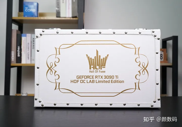 这才是真正的卡皇？影驰RTX 3090 Ti名人堂限量版显卡评测-影驰的显卡是丐版吗