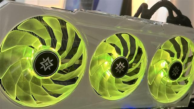 30系最强毕业作！影驰RTX 3090 Ti星曜OC显卡评测：颜值无二的顶级非公-影驰30系列显卡等级划分
