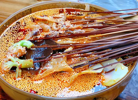 成都美食名天下，到成都一定不能错过的9大美食，是味道更是情怀-成都不容错过的美食