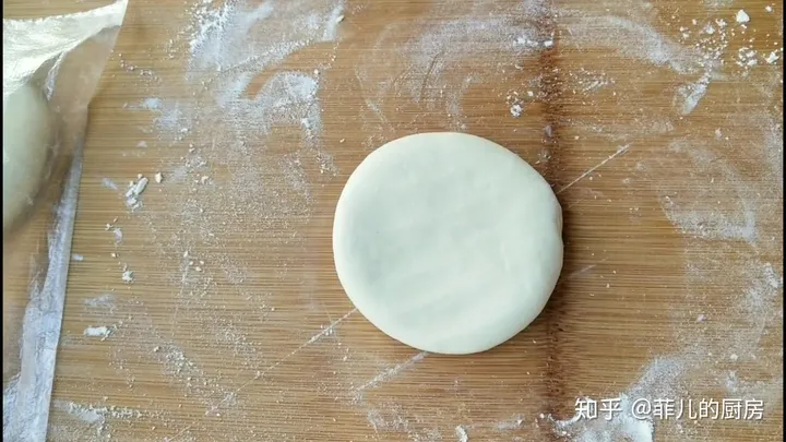 鸡蛋灌饼在家就能做，教你鼓大泡的诀窍，美味早餐轻松搞定-鸡蛋灌饼怎么做起泡大