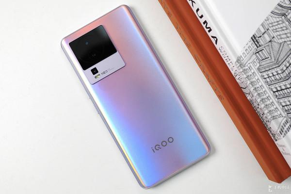 售价不超过3000元！这四款高性价比手机推荐给你-3000元性价比高的手机排行榜