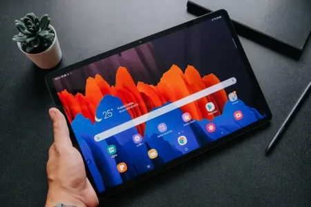 三星GalaxyTabS8与GalaxyTabS7详细对比：区别一目了然-三星GaLaxyZfold4