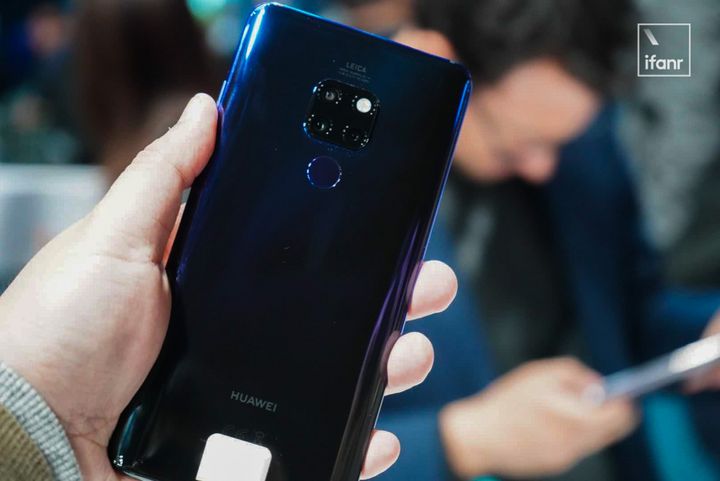 华为 Mate 20 系列上手评测：史上最贵华为旗舰，体验如何？-华为mate20价格?