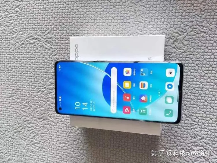 曲面屏+65W闪充+36个月流畅，12+256GB跌至2599元，OPPO良心了-oppo曲面屏手机哪款性价比最高