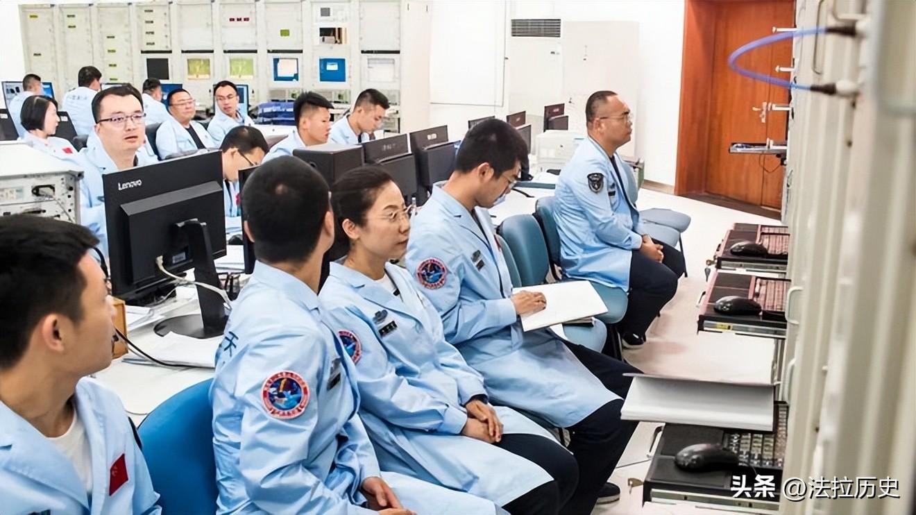 03年杨利伟在太空听到"敲门声"，13年后谜底揭晓，多亏他当时冷静-杨利伟听到太空敲门声16年后揭晓