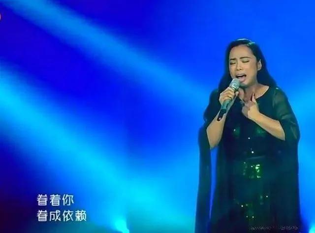 黄绮珊：一婚被折磨后逃婚，二婚被离婚后轻生，三婚背家暴爆丑闻-黄绮珊现任丈夫