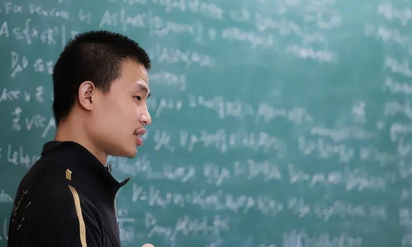 韦东奕的两大“传说”，至今无人能破，不算数学家但也不是普通人-韦东奕是谁他的资料