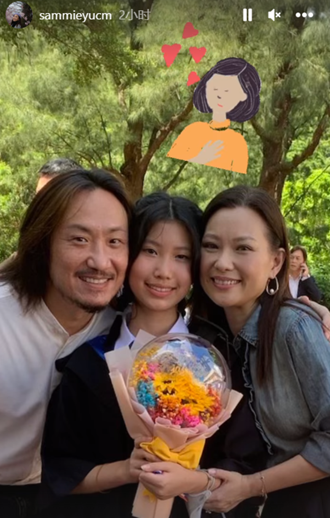 恭喜！郑中基女儿名校毕业，一家三口合影曝光，父女如复制粘贴-郑中基女儿多大